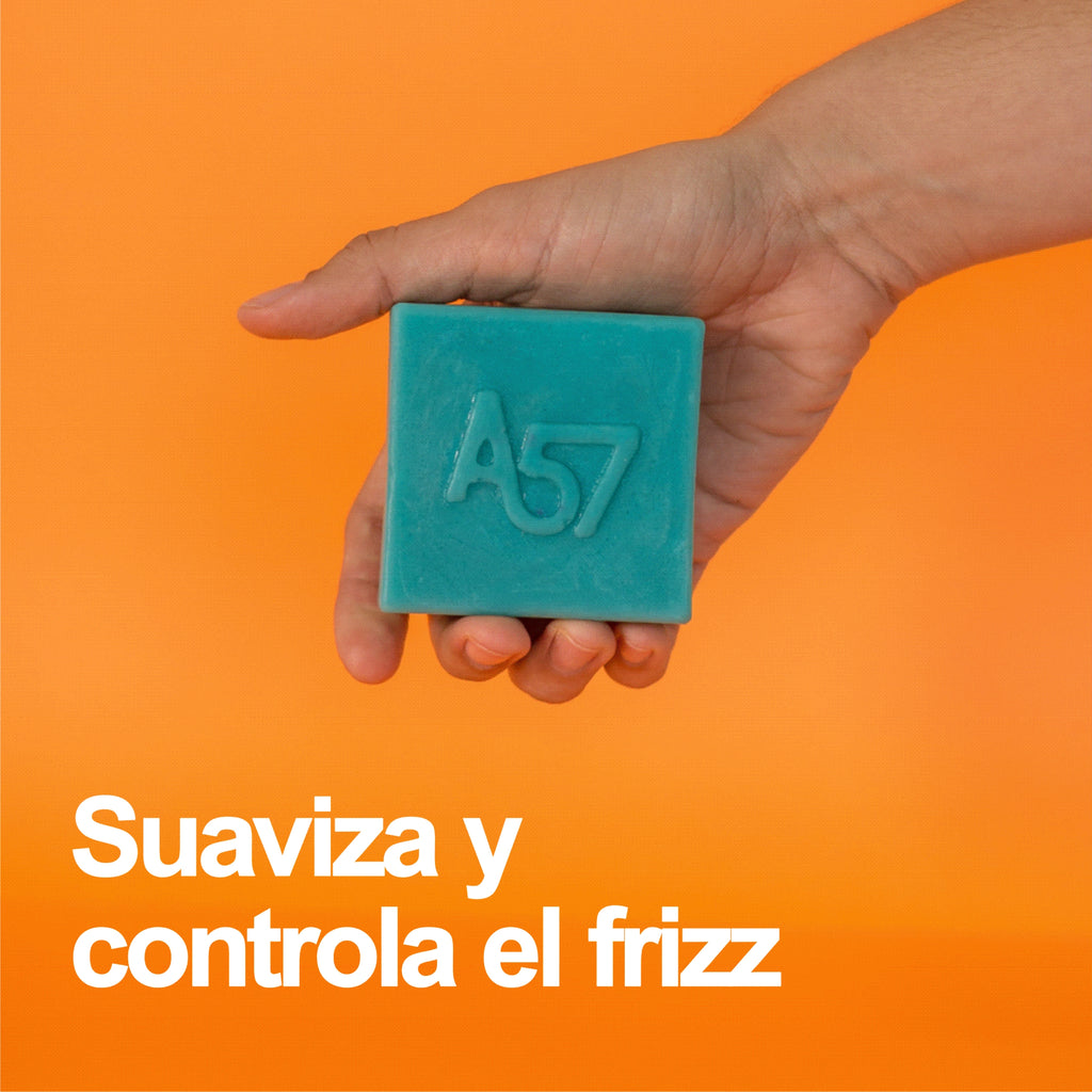 Acondicionador Sólido Emoliente para cabello seco o rebelde